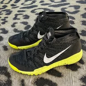Nike | Shoes | Nike Flyknit Trainer Chukka Black And Volt  display picture 3